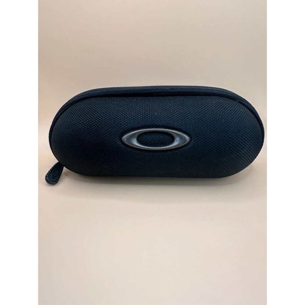Oakley Black Soft Vault Sunglass Case Zipper Closure
